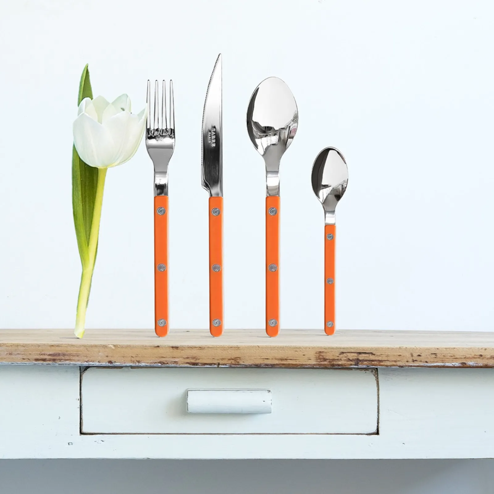 Sabre Paris Bistrot Uni, Orange Online